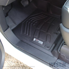 Load image into Gallery viewer, Westin 2016-2017 Nissan Titan / Titan XD Wade Sure-Fit Floor Liners Front - Black
