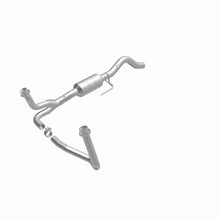 Load image into Gallery viewer, MagnaFlow Converter Direct Fit California Grade 00-01 Dodge Durango 5.9L
