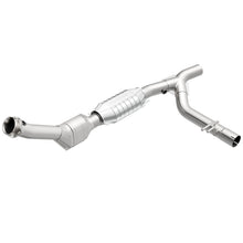 Load image into Gallery viewer, MagnaFlow Conv DF 97-98 Expedition-Navigator
