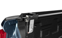 Load image into Gallery viewer, Lund 99-07 Chevy Silverado 1500 (6.5ft. Bed) Genesis Elite Roll Up Tonneau Cover - Black
