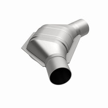 Load image into Gallery viewer, MagnaFlow Conv Univ 2 Angled In/Out

