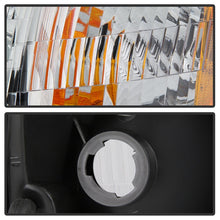 Load image into Gallery viewer, xTune 01-04 Ford Escape OEM Style Headlights - Chrome (HD-JH-FESCA01-AM-C)
