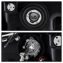 Load image into Gallery viewer, Spyder Jeep Grand Cherokee 05-07 Projector Headlights LED Halo LED Chrm Low 9006 PRO-YD-JGC05-HL-C
