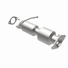 Load image into Gallery viewer, MagnaFlow Conv DF 13-15 Hyundai Veloster 1.6L Underbody
