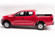 Load image into Gallery viewer, Retrax 05-up Frontier King 6ft Bed / 07-up Crew Cab (w/ or w/o Utilitrack) RetraxPRO MX
