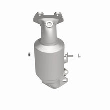 Load image into Gallery viewer, Magnaflow 14-16 Ram ProMaster 1500/2500/3500 V6 3.6L CARB Compliant DirectFit Catalytic Converter

