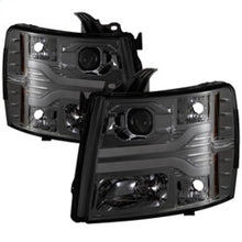 Load image into Gallery viewer, Spyder Chevy Silverado 1500 07-13 Version 3 Projector Headlights - Smoke PRO-YD-CS07V3-LBDRL-SM
