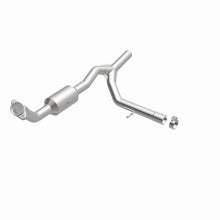 Load image into Gallery viewer, MagnaFlow Conv DF 07-08 Ford F-150 Pickup 5.4L P/S / 12/06-08 Lincoln Truck Mark LT 5.4L P/S
