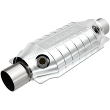 Load image into Gallery viewer, MagnaFlow Conv Universal 2.00 inch with Dual O2 Rear CA
