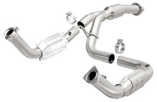 Load image into Gallery viewer, Magnaflow Conv DF 11-13 Chev Silverado 2500 HD/3500 HD 6.0L

