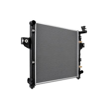 Load image into Gallery viewer, Mishimoto Jeep Grand Cherokee 4.7L Replacement Radiator 1999-2000
