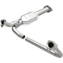 Load image into Gallery viewer, MagnaFlow Conv Direct Fit 1995 Chevrolet G10/G20/G30 4.3L/5.0L/5.7L
