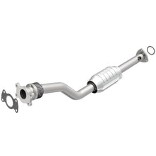 Load image into Gallery viewer, MagnaFlow Conv DF 96-98 GM Cavalier/Malibu/
