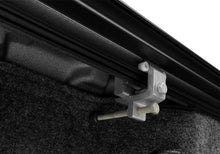 Load image into Gallery viewer, Retrax 19-23 Chevy &amp; GMC 1500 5.8ft Bed Carbon Pro Bed PowertraxONE XR
