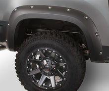 Load image into Gallery viewer, Bushwacker 17-18 Volkswagen Amarok Pocket Style Flares 2pc Excludes Diesel 61.2in Bed - Black
