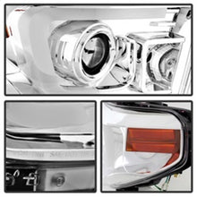 Load image into Gallery viewer, Spyder Toyota Tundra 2014-2016 Projector Headlights Light Bar DRL Chrome PRO-YD-TTU14-DRL-C
