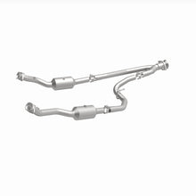 Load image into Gallery viewer, MagnaFlow 20-21 Ford Transit-150 Single Underbody V6 3.5L RWD Direct-Fit Catalytic Converter
