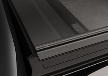 Load image into Gallery viewer, Retrax 99-06 Chevy/GMC 6.5ft Bed / 07 Classic (Wide RETRAX Rail) PowertraxPRO MX
