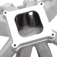 Load image into Gallery viewer, Edelbrock Manifold LS7 Super Victor 4150 Carb
