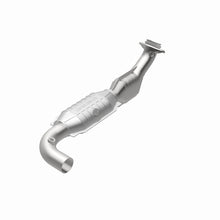 Load image into Gallery viewer, MagnaFlow Conv DF 97-98 Ford Trucks 4.6L
