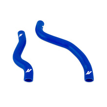 Load image into Gallery viewer, Mishimoto Mitsubishi EVO 6 Blue Silicone Hose Kit
