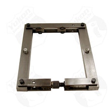 Load image into Gallery viewer, Yukon Gear Diff Housing Spreader For Dana Housings
