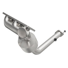 Load image into Gallery viewer, MagnaFlow Conv DF 02-03 Freelander 2.5L
