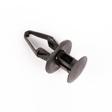 Load image into Gallery viewer, Omix Push Pin Clip Inner Fender Bumper- 00-06 Jeep TJ
