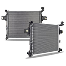 Load image into Gallery viewer, Mishimoto Jeep Commander Replacement Radiator 2006-2010
