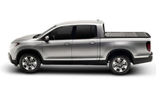 Load image into Gallery viewer, UnderCover 10-20 Volkswagon Amarok 5ft Flex Bed Cover
