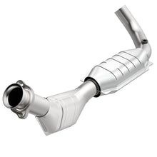 Load image into Gallery viewer, MagnaFlow Conv DF 97-98 Ford F-150 4.6L
