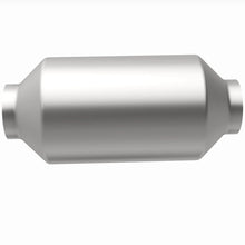 Load image into Gallery viewer, MagnaFlow GM 3500/4500 HD 6.0L 3in Universal Converter
