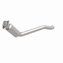 Load image into Gallery viewer, MagnaFlow DF Conv 2010-2013 Landrover  LR4 V8 5 OEM Underbody
