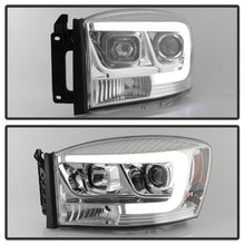 Load image into Gallery viewer, Spyder Dodge Ram 1500 06-08 V2 Projector Headlights - Light Bar DRL - Chrome (PRO-YD-DR06V2-LB-C)
