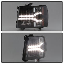 Load image into Gallery viewer, Spyder Chevy Silverado 1500 07-13 V2 Projector Headlights - LED DRL - Black PRO-YD-CS07V2-DRL-BK
