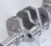 Load image into Gallery viewer, Eagle Chevy LS1 58 Tooth Reluctor 4140 Forged Crankhaft
