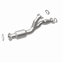 Load image into Gallery viewer, Magnaflow Conv DF 96-97 Lexus SC300 3.0L
