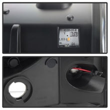 Load image into Gallery viewer, Spyder Ford F250/350/450 05-07 Projector Headlights - Light Bar DRL LED - Black PRO-YD-FS05V2-LB-BK
