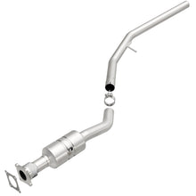 Load image into Gallery viewer, MagnaFlow Conv DF 04-06 Chrysler Voyager 3.3L
