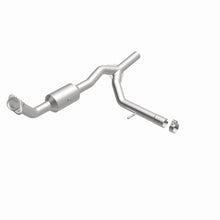 Load image into Gallery viewer, MagnaFlow Conv DF 07-08 Ford F-150 Pickup 5.4L P/S / 12/06-08 Lincoln Truck Mark LT 5.4L P/S

