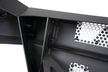 Load image into Gallery viewer, DV8 Offroad 16-23 Toyota Tacoma MTO Series Front Bumper
