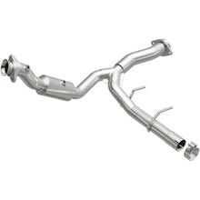 Load image into Gallery viewer, MagnaFlow Conv Direct Fit 15-17 Ford Expedition V6 3.5 OEM Underbody
