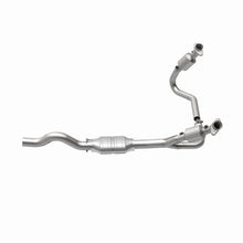 Load image into Gallery viewer, MagnaFlow Conv DF 01 Dakota 3.9L 4wd OEM
