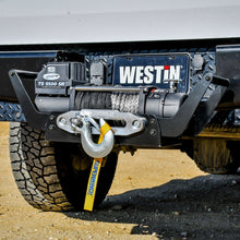 Load image into Gallery viewer, Superwinch 9500 LBS 2in Receiver Cradle (SX 10000 / Talon 9.5 / Tiger Shark 9500 / LP 8500/10000)
