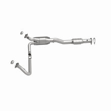 Load image into Gallery viewer, MagnaFlow Conv DF Chevy Astro 00-04 4.3L
