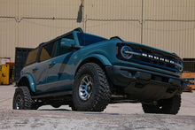 Load image into Gallery viewer, ICON Compression 17x8.5 6x5.5 25mm Offset 5.75in BS 93.1mm Bore Titanium Wheel
