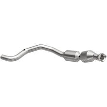 Load image into Gallery viewer, MagnaFlow 13-17 Range Rover V8 5 OEM Underbody Direct Fit EPA Compliant Catalytic Converter
