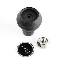 Load image into Gallery viewer, Omix Shift Knob Kit D300- 80-86 Jeep CJ
