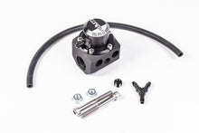 Load image into Gallery viewer, Radium Engineering Fuel Rail In Line Extra Range Pulse Damper 6AN
