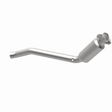 Load image into Gallery viewer, MagnaFlow DF Conv 2010-2013 Landrover  LR4 V8 5 OEM Underbody
